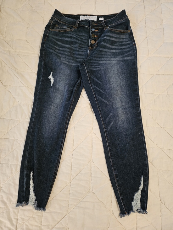 Indigo Rein Denim - Indigo Rein  Distressed Curvy Jeans - Size S -28
